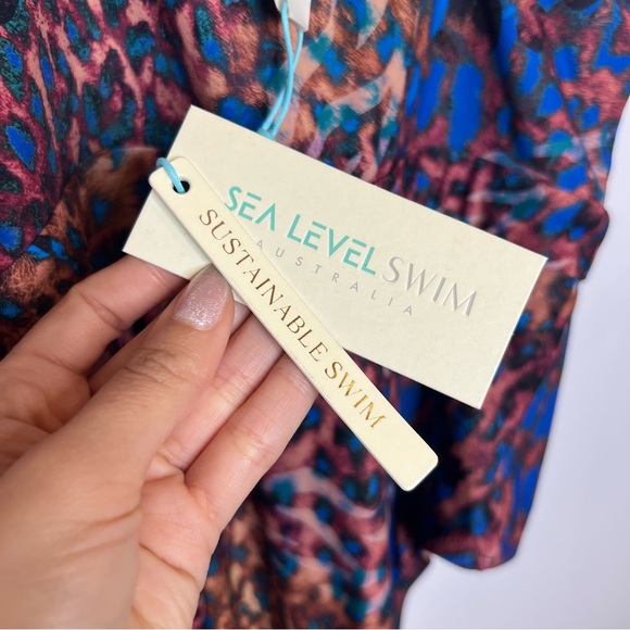 NWT SEA LEVEL Hunter Plunge Macrame Detail Multifit One Piece Swimsuit. Size 6 - Picture 12 of 14